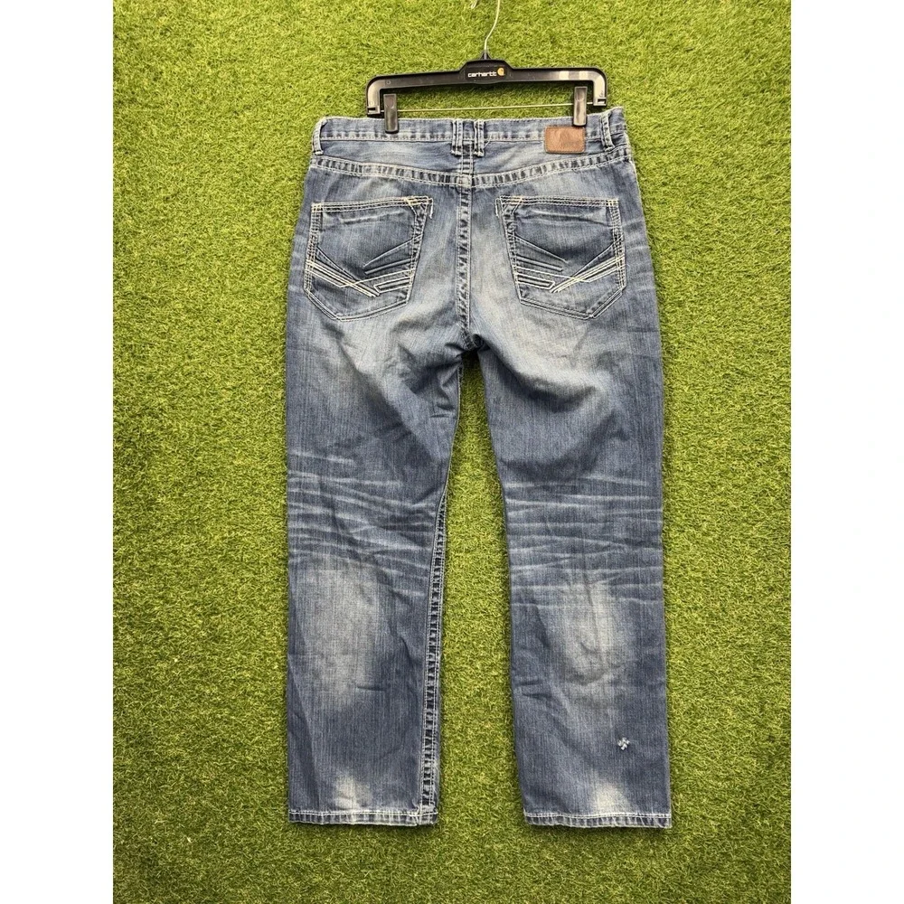 BKE Jeans Mens 36R Tyler Straight Leg Medium Wash Buckle Stretch Denim Pants Y2K